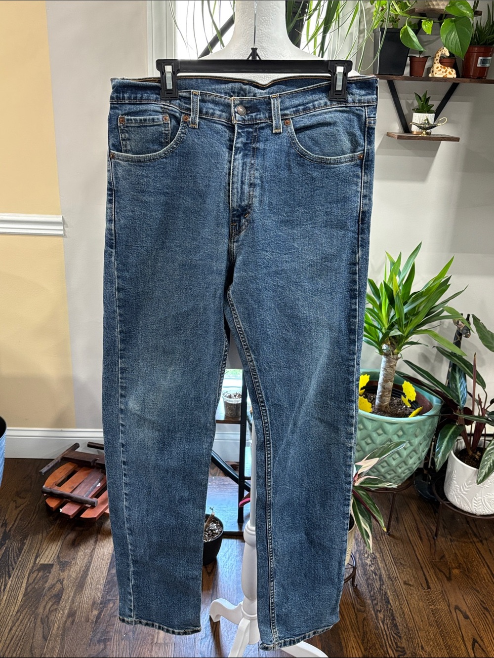 Levi’s Classic Men's Blue Denim Jeans size 33X34